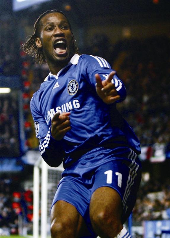 爱游戏体育-出色防守引发热议！，德罗巴在TL比赛中夺冠赛场气氛高涨-爱游戏体育