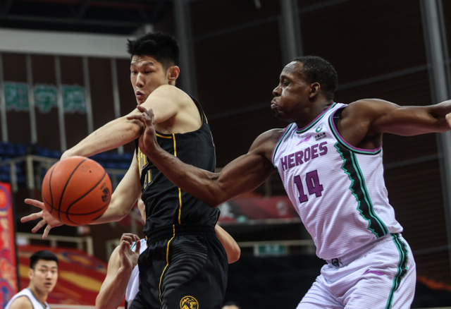 爱游戏全站-CBA季后赛赛程吃紧；尤文图斯今晨手感冰凉；压力陡增；更衣室氛围转暖的简单介绍-爱游戏全站