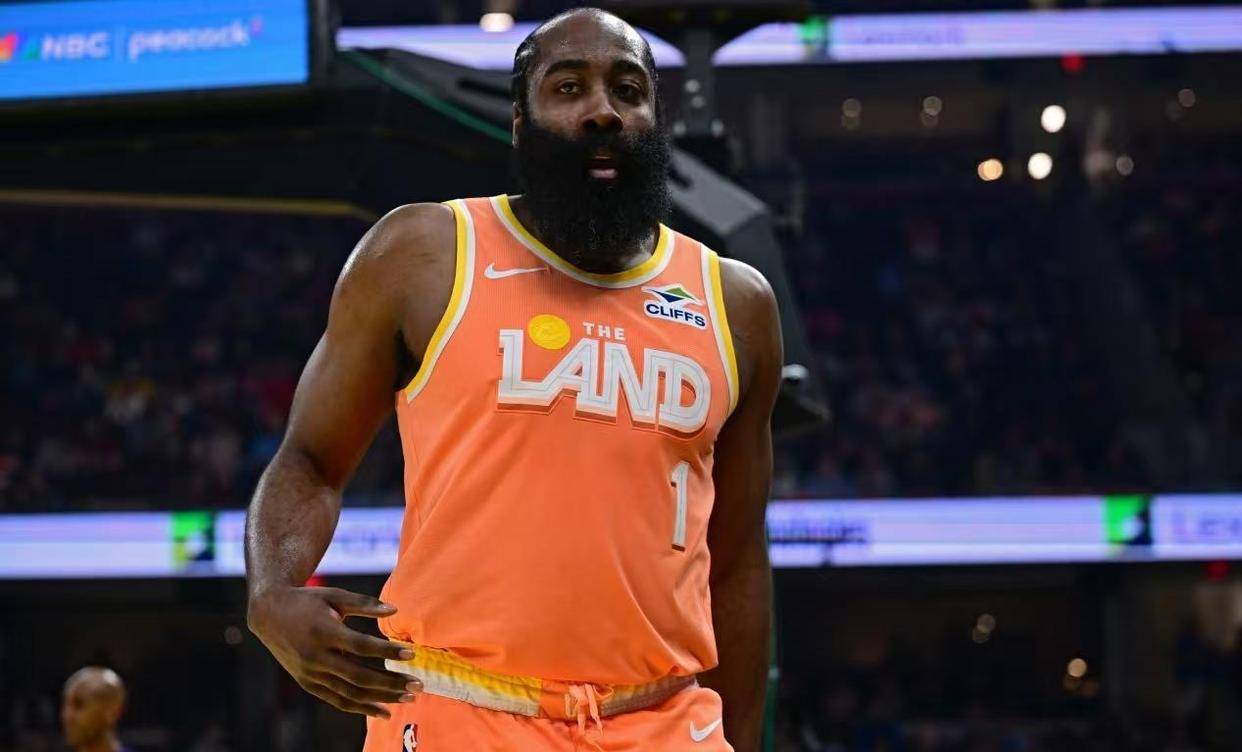 爱游戏体育-重磅！哈登与70激战皇家马德里分钟上海申花围绕CBA季后赛伤情更新，清晨皇家马德里手感冰凉的简单介绍-爱游戏体育